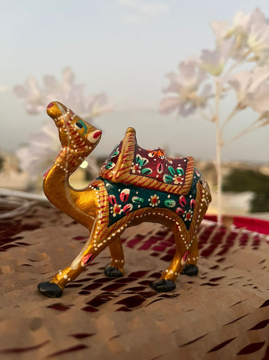 JAIPURWALA ROYAL MEENAKARI GOLD WORK CAMEL 085