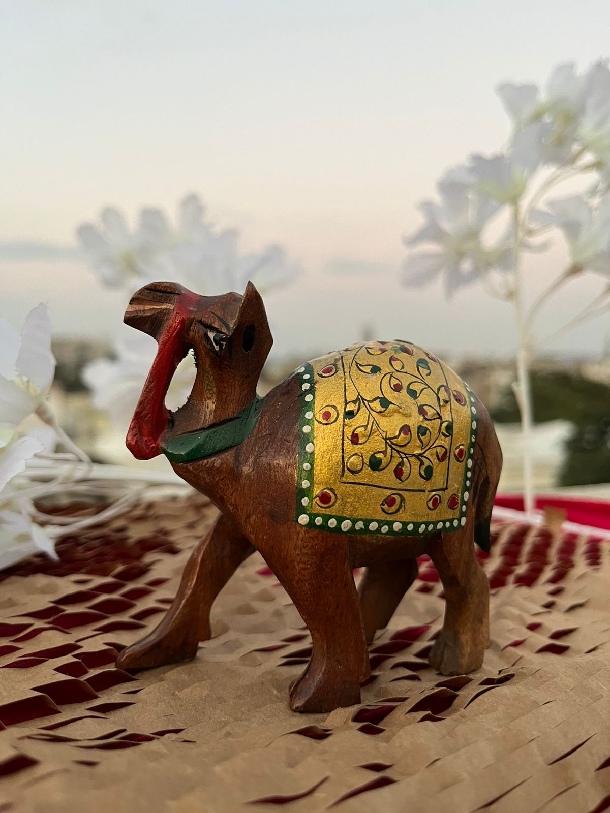 JAIPURWALA ROYAL MEENAKARI GOLD WORK CAMEL  0101