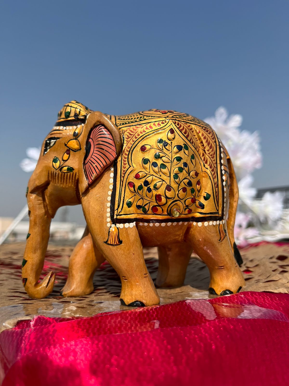 JAIPURWALA WOODEN MEENAKARI GOLD WORK ROYAL ELEPHANT 153