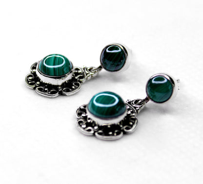 MALACHITE SILVER EARRING (5.5 GM)