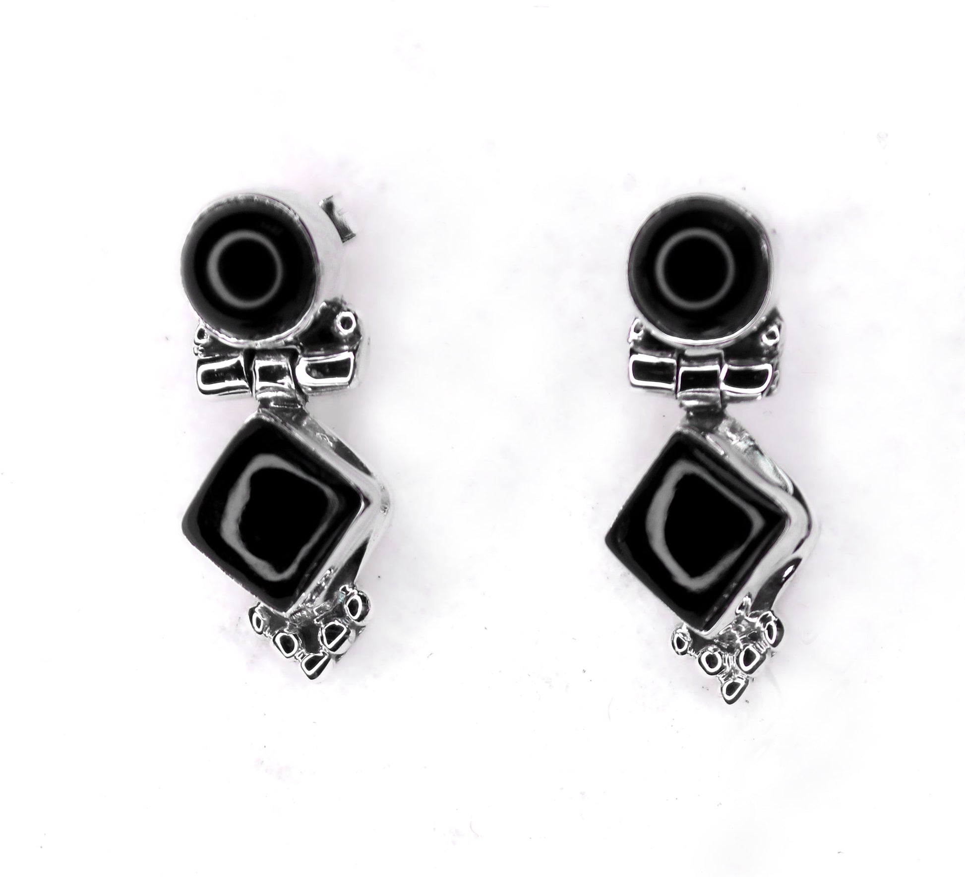 BLACK ONEX SILVER STUD EARRING For Women 015 (4.2GM)