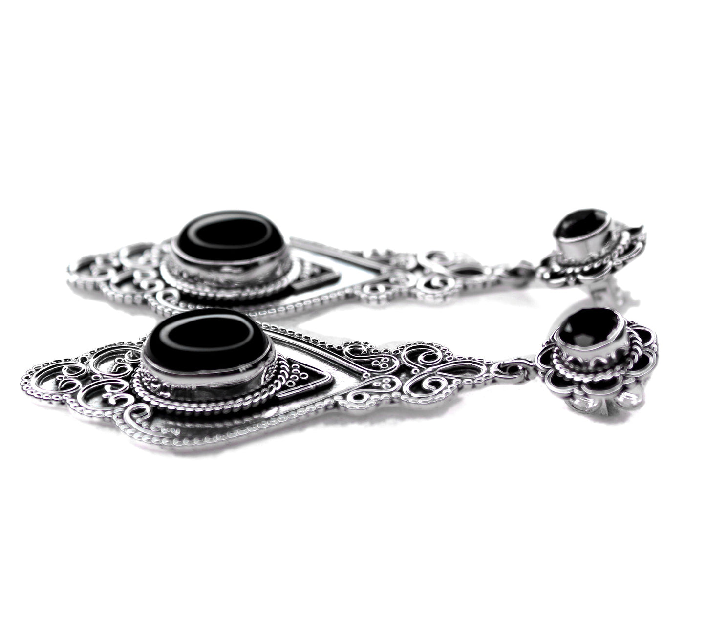 BLACK ONEX SILVER EARRING 001 (10GM)