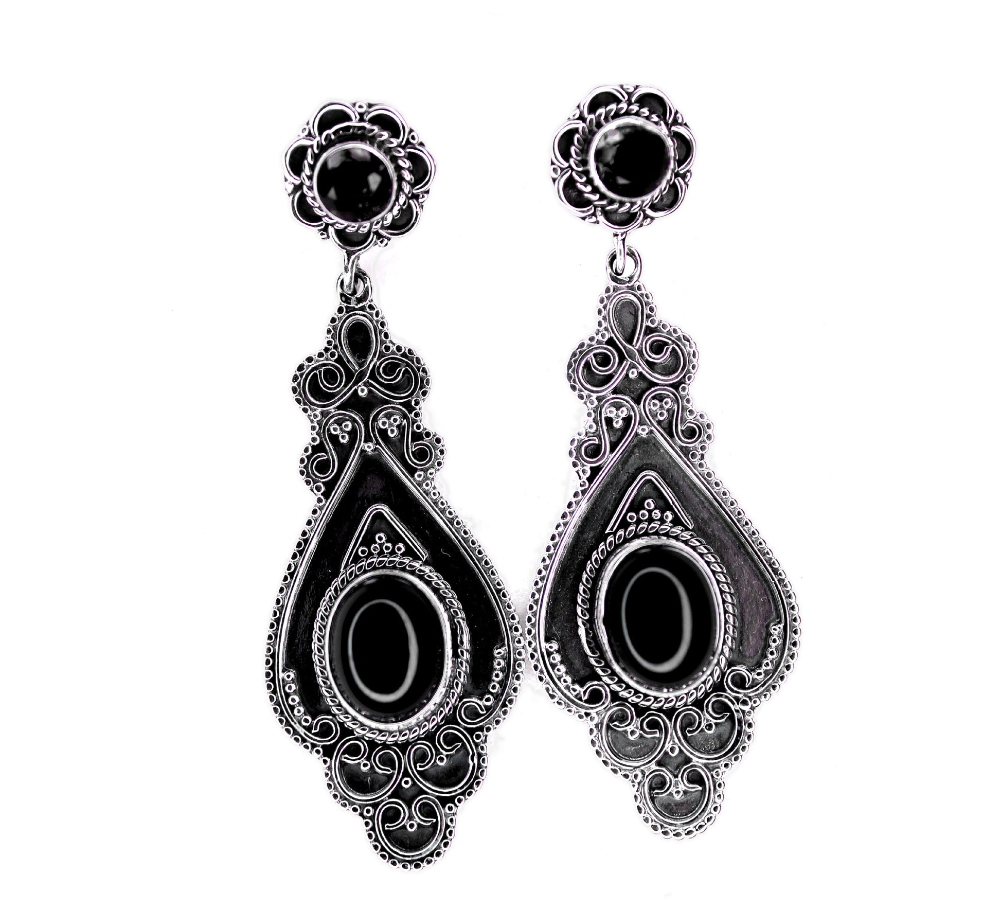 BLACK ONEX SILVER EARRING 001 (10GM)