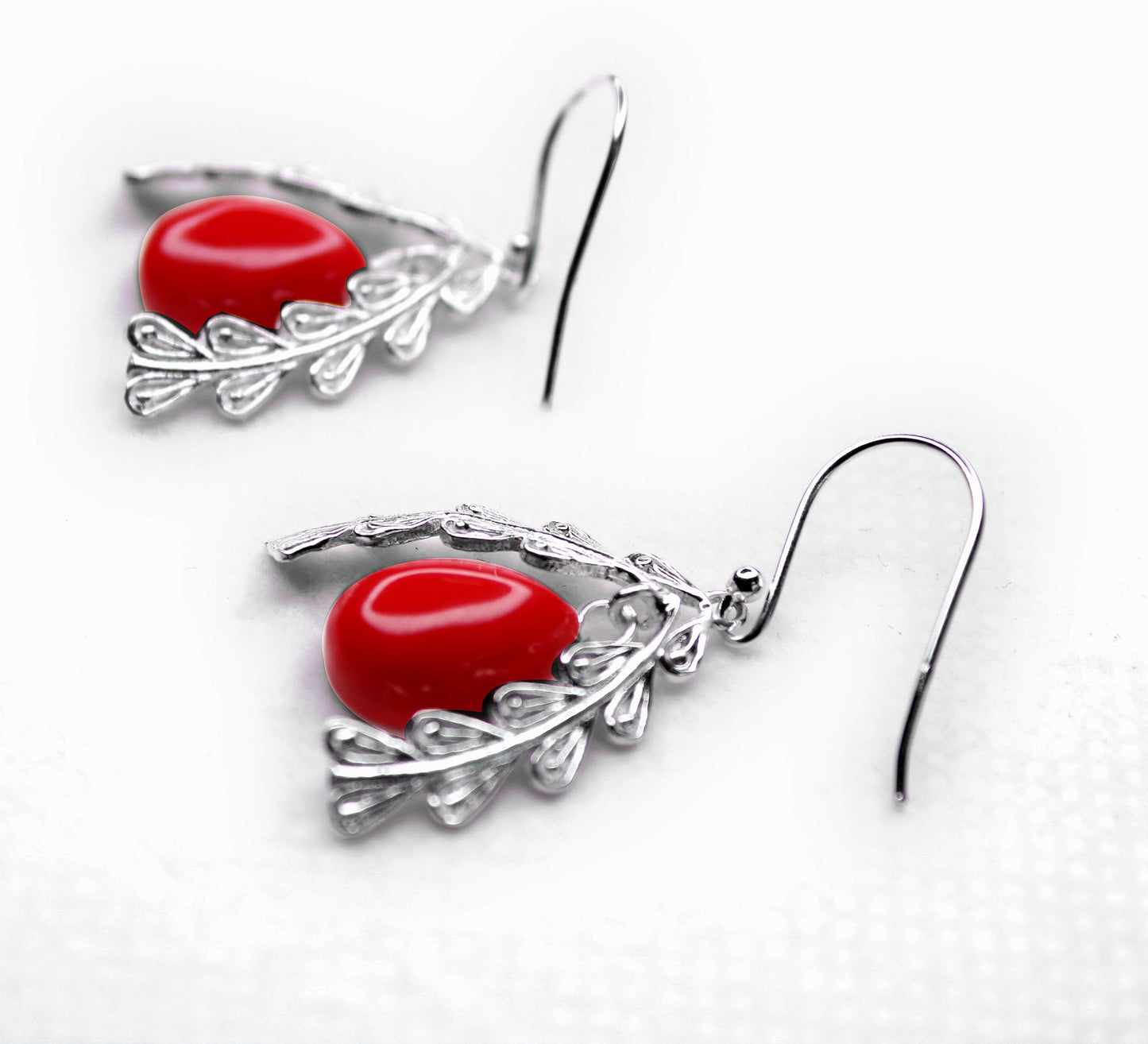 RED STONE SILVER EARRING (6.3GM)