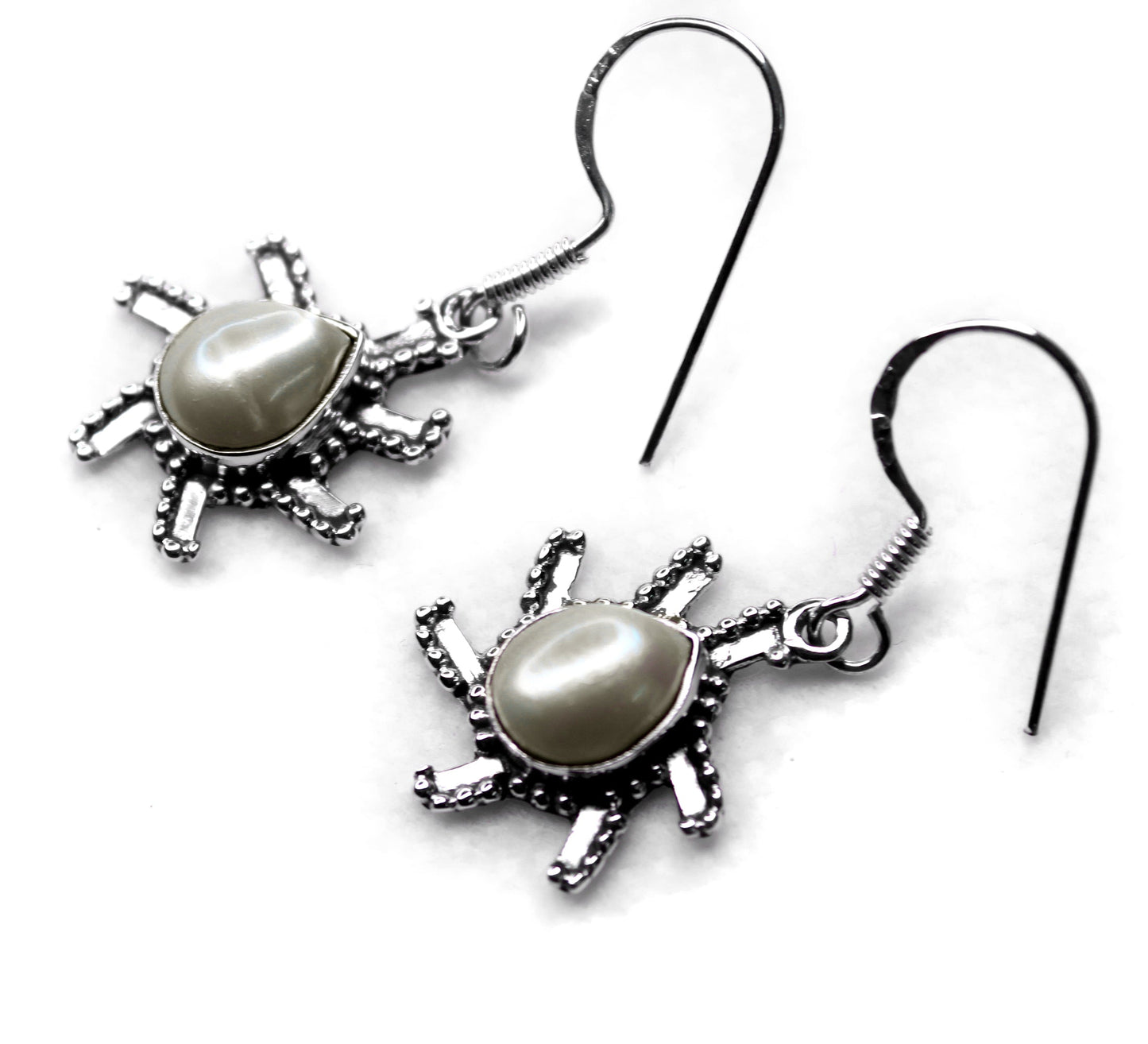 PEARL SILVER EARRING (4GM)