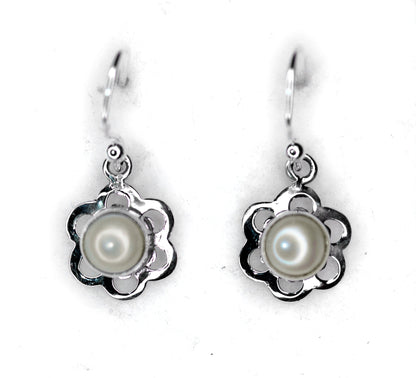 PEARL SILVER EARRING (2.3GM)