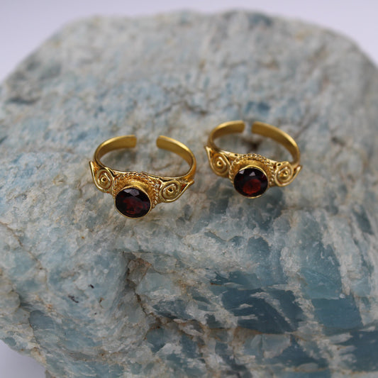 StoneAsiaa Birth Stone Garnet Toe-Ring 043