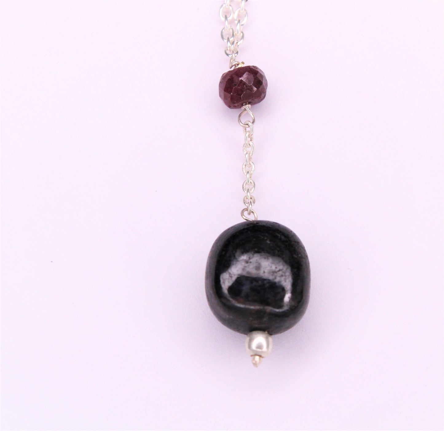 StoneAsiaa Fashion Necklace (Black Sapphire, Ruby) 052